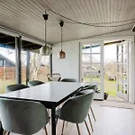 Vacation With Sea Views - 200m From Ferienhaus Nykøbing Sjælland