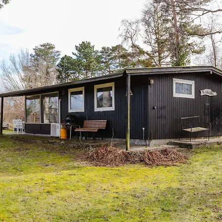 Vacation With Sea Views - 200m From Feriehus