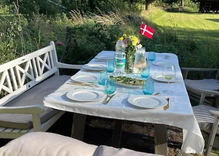 Vacation With Sea Views - 200m From