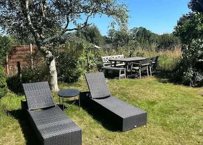 Vacation With Sea Views - 200m From